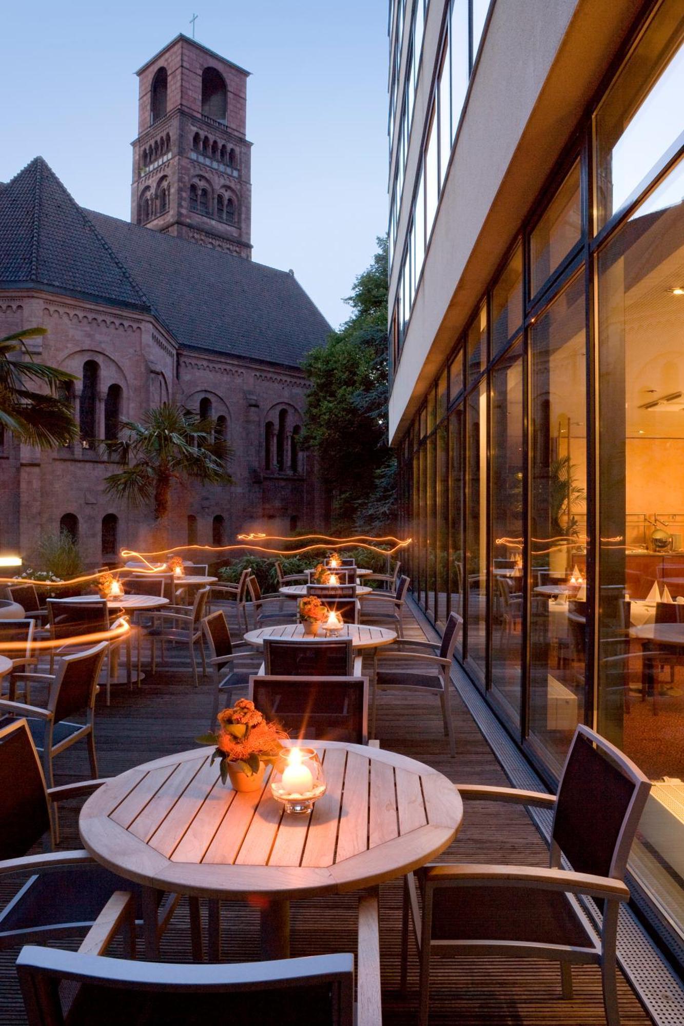 Mercure Hotel Plaza Essen Exterior foto
